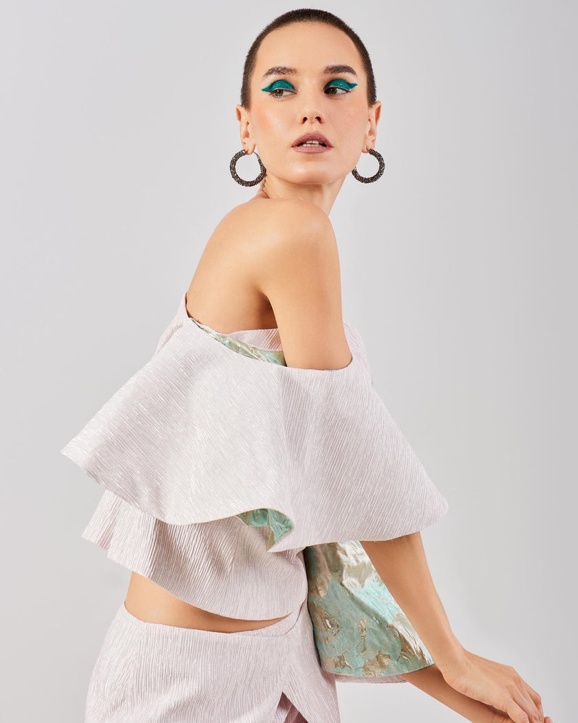 One shoulder mismatched top