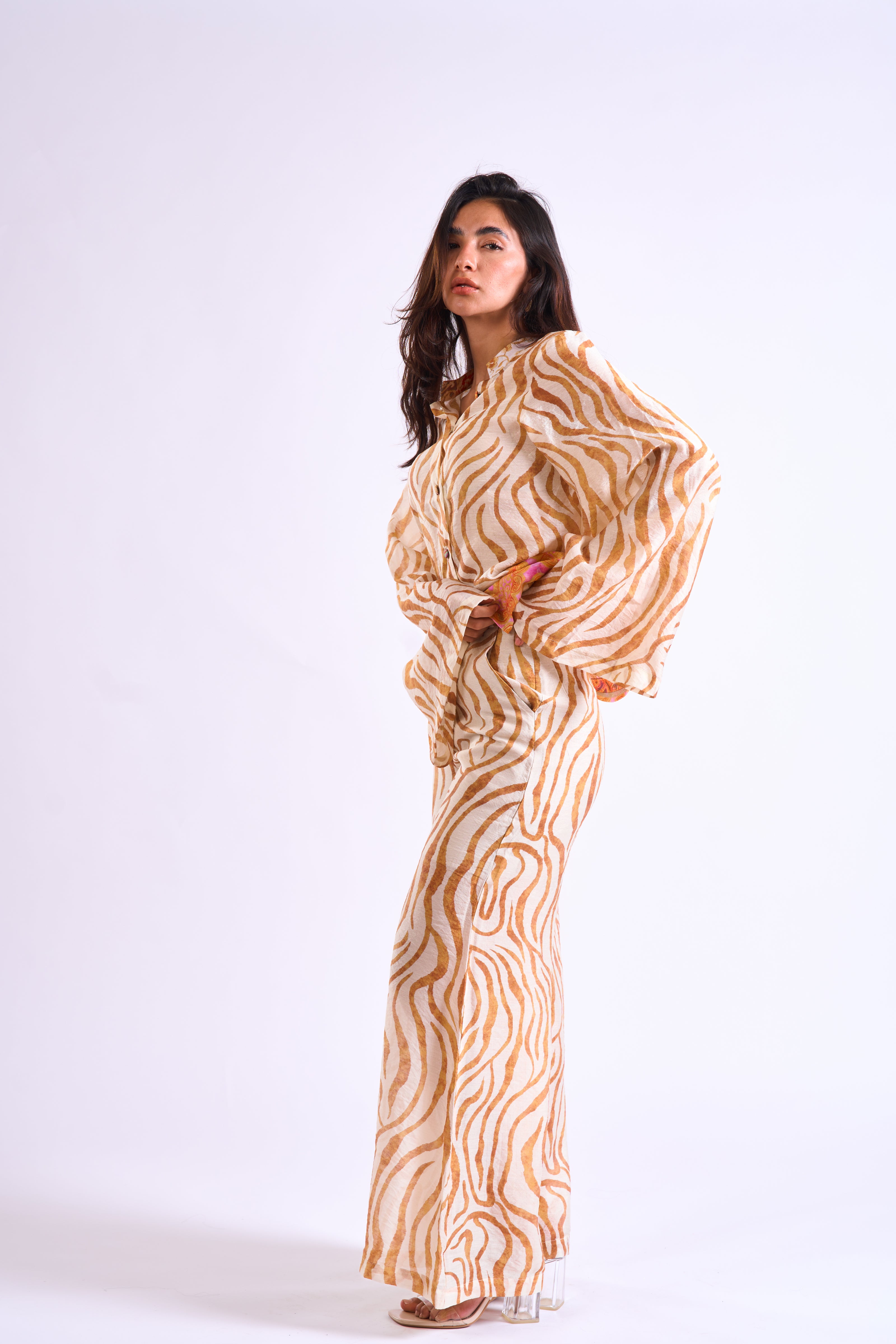 Sahara garden Oriental Giraffe Blouse
