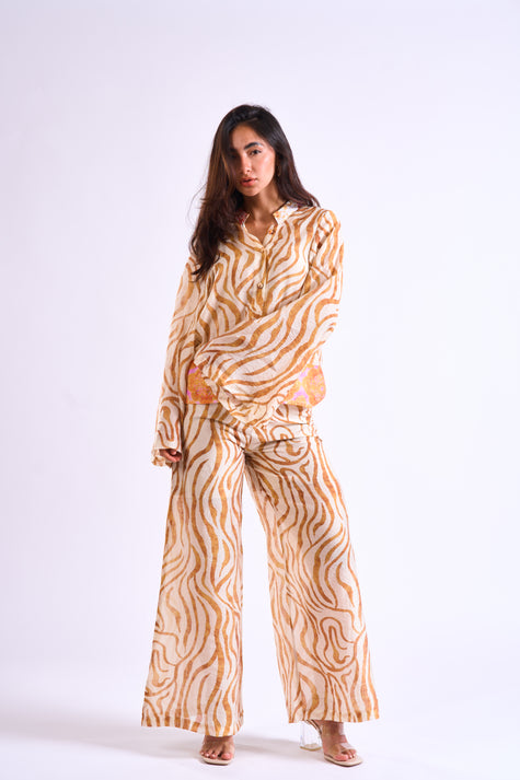 Sahara garden Oriental Giraffe Blouse