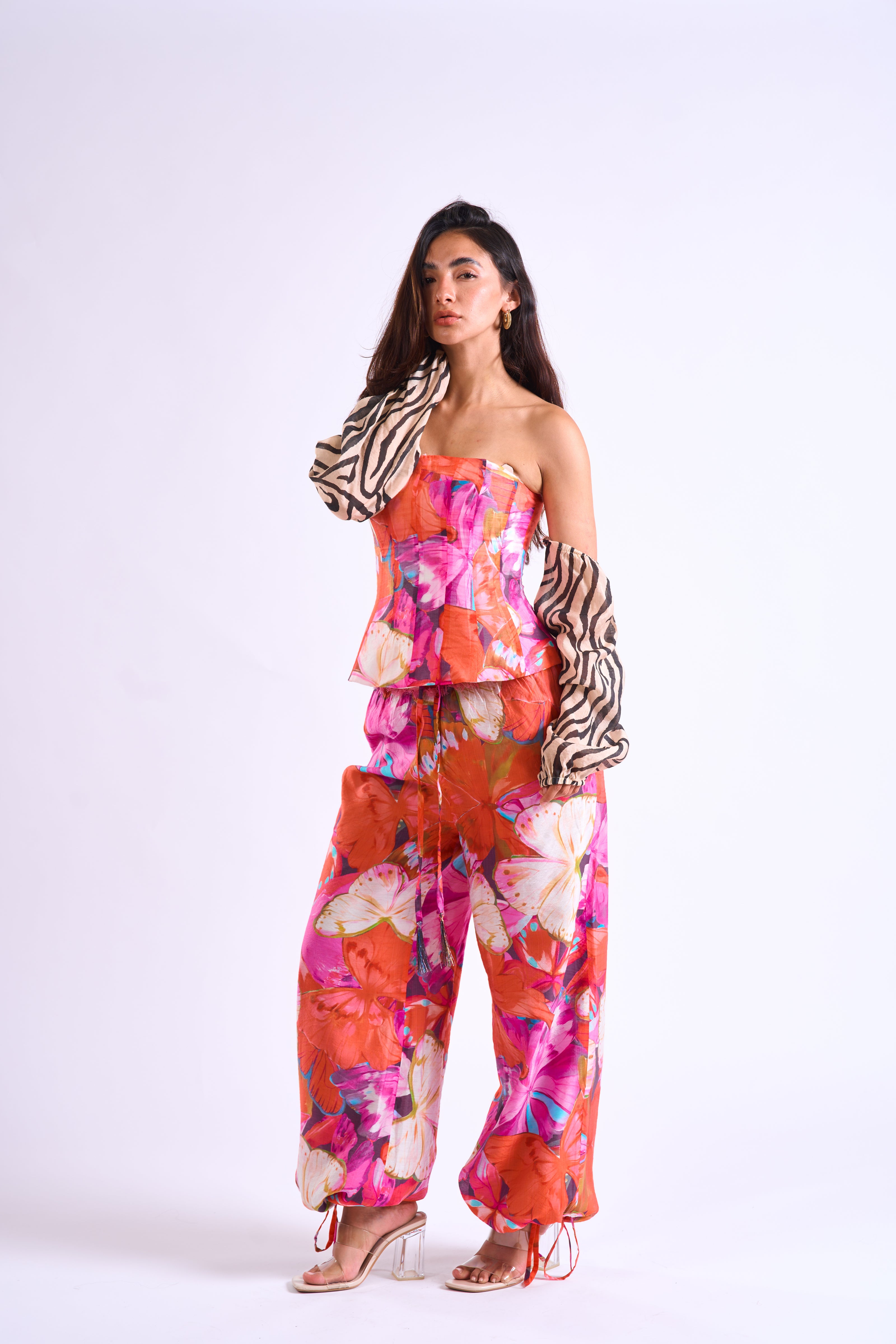 Sauvage garden corest with Zebra Sleeves