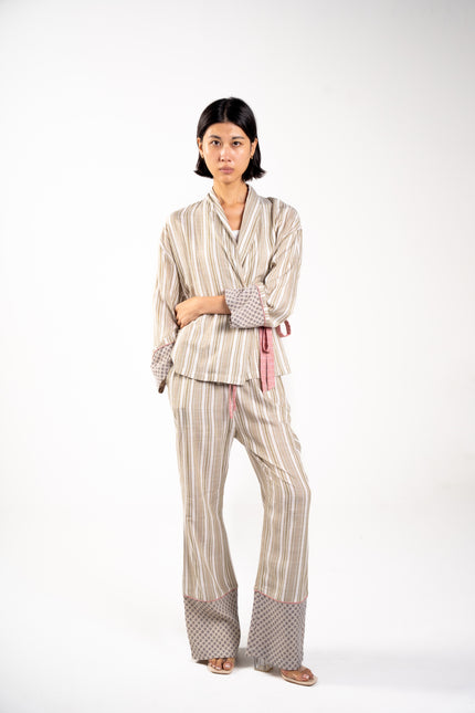 Beige Linen shirt with dotted sleeve